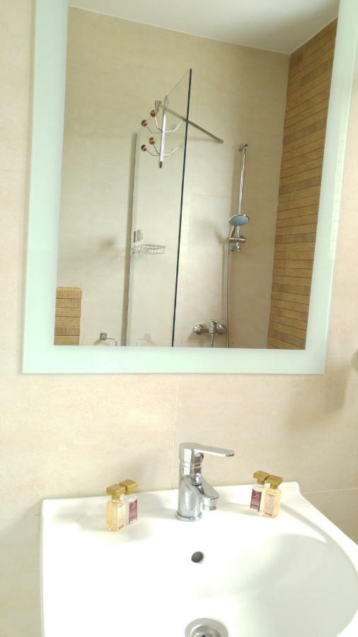 Victoria Sea Residence Mamaia นาโวดาริ ภายนอก รูปภาพ